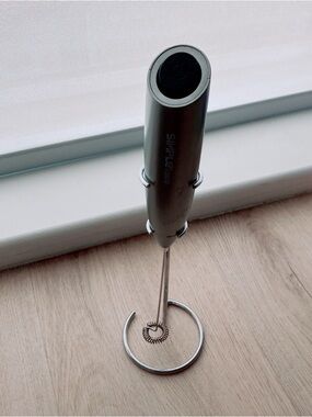 Simple Taste Handheld Milk Frother - Metallic Gray